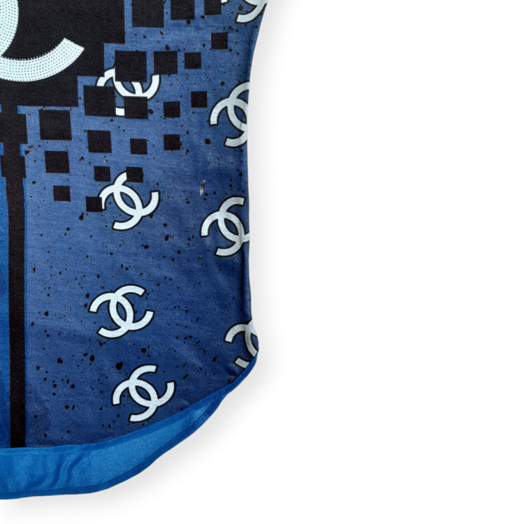 بلوز زنانه ویسکوز خنک طرح برند چنل مناسب بهار و تابستان