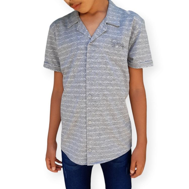 پیراهن مجلسی پسرانه با طرح ظریف – مناسب ۱۰ تا ۱۲ سال