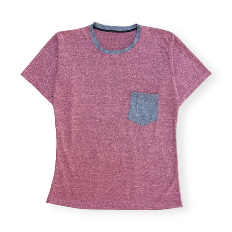 تیشرت زنانه ساده و خنک رنگ صورتی با یک جیب روی سینه