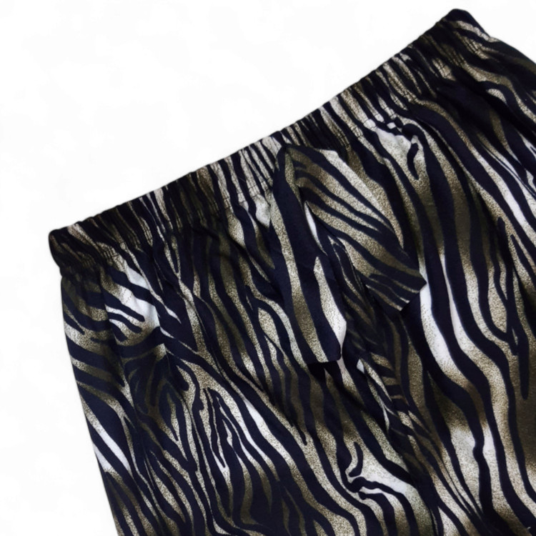 شلوار زنانه موهر گورخری برند Fashion نمای نزدیک