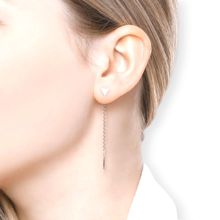 گوشواره خاص آویزدار با طراحی مدرن