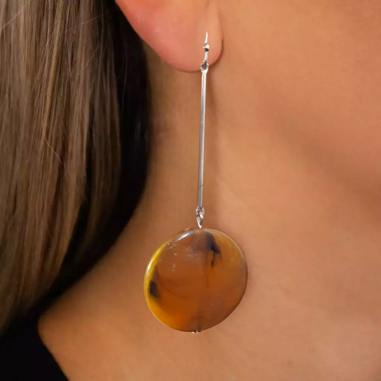 گوشواره بلند زنانه رنگ طلایی با سنگ تزئینی اکریلیک