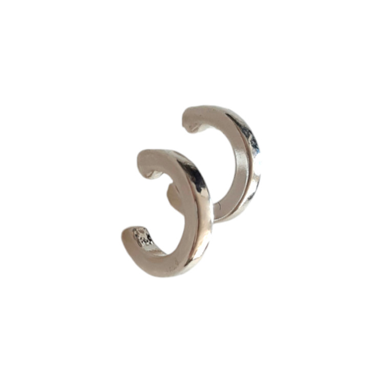 گوشواره حلقهای استیل ساده نقرهای براق