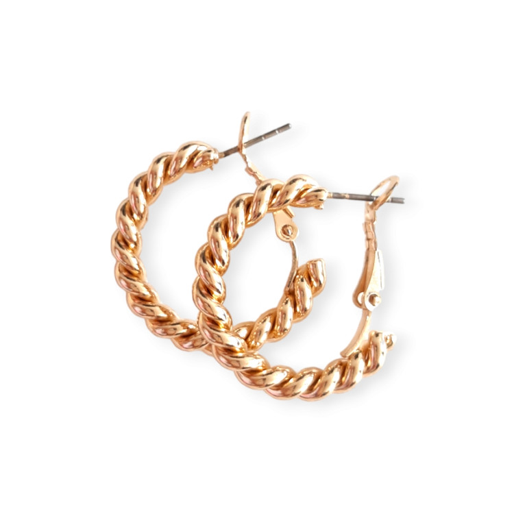 دو جفت گوشواره حلقهای زنانه طرح ساده و پیچدار