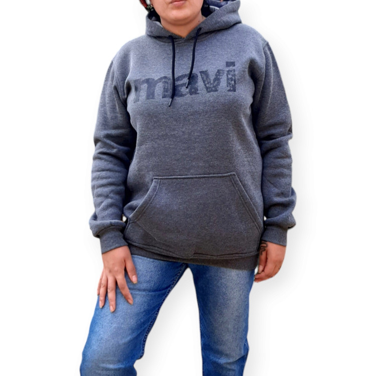 هودی گرم دخترانه با طراحی ساده – نمای تمام قد