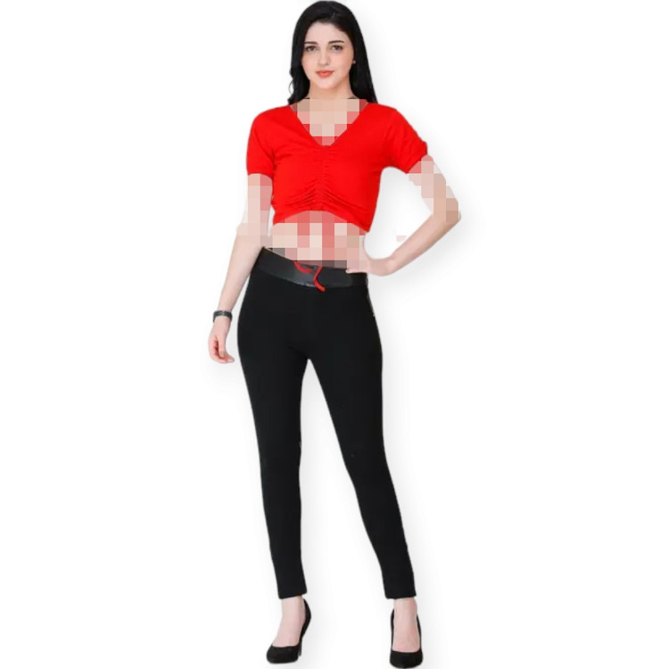 کراپ قرمز ترک مدل جذب، استایل اسپرت زنانه