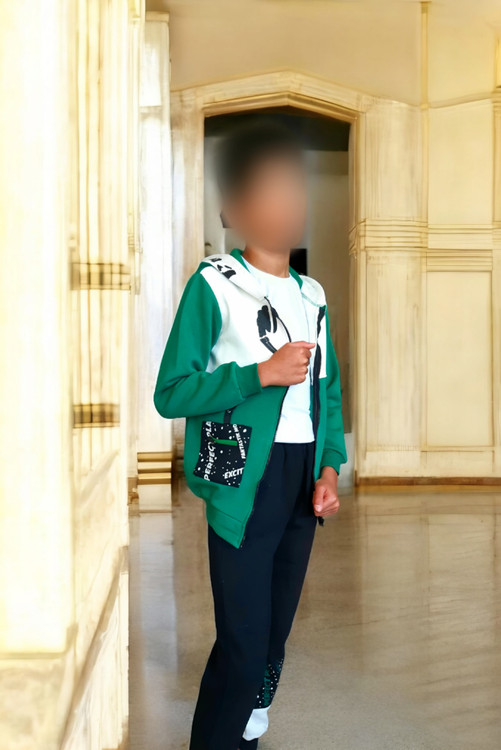 لباس اسپرت بچگانه پسرانه پاییزی زمستانی ست کامل سویشرت و شلوار