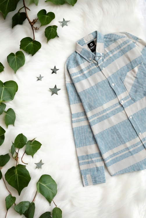 لباس مردانه ترک پیراهن کنفی راهراه سفید آبی