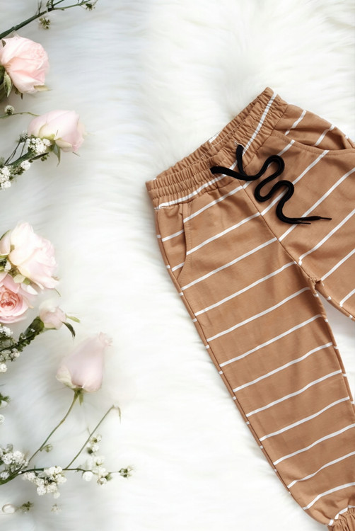 شلوار پسرانه کتان پنبهای اصل با طراحی خاص و سبک