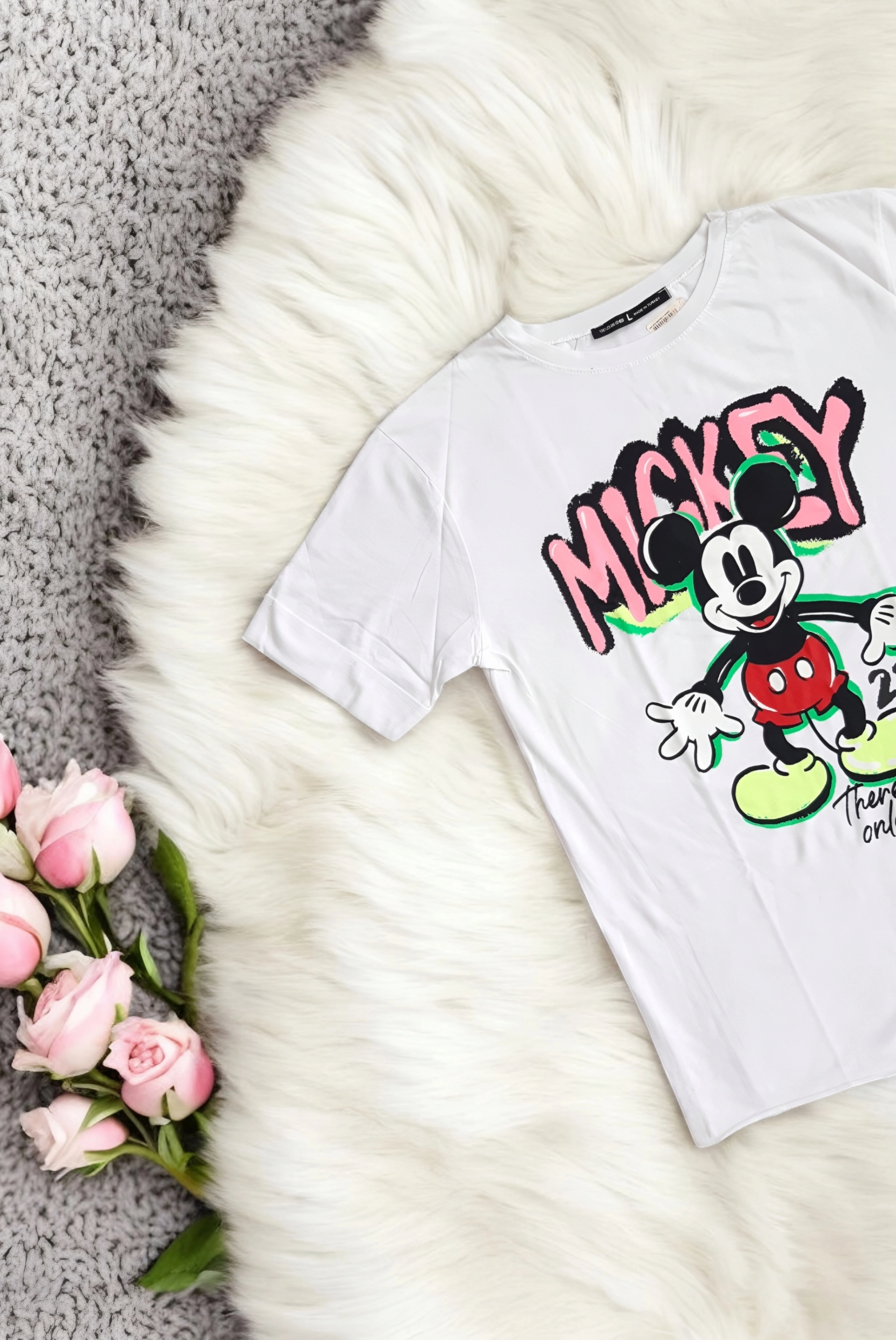 جنس و بافت پارچه تیشرت زنانه میکی موس