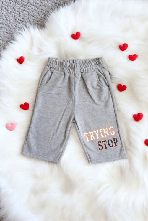 شلوارک پسرانه طوسی رنگ خنک و راحت Babitto