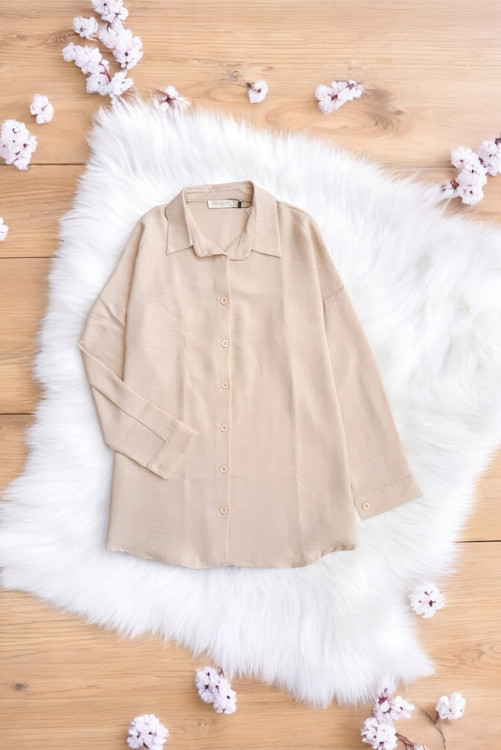 شومیز زنانه کرم رنگ ترک Capture – تصویر تخت از لباس روی زمینه سفید