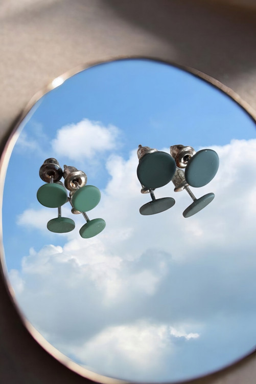 ست گوشواره میخی استیل طرح قرصی رنگ سبز مات