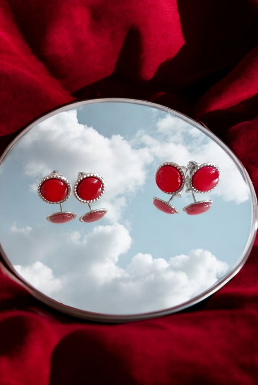 ست گوشواره میخی صدفی دو رنگ زنانه شیک و سبک