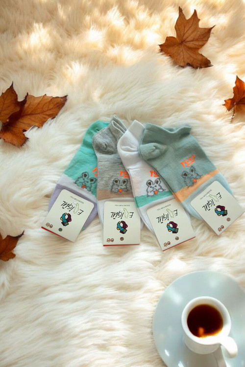 جوراب زنانه مدل مچی فانتزی طرح خرگوش، لطیف و راحت مناسب استایل روزمره و اسپرت