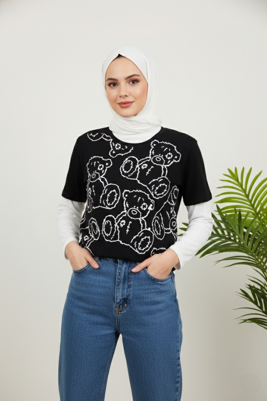 تیشرت زنانه مشکی با چاپ خرسی